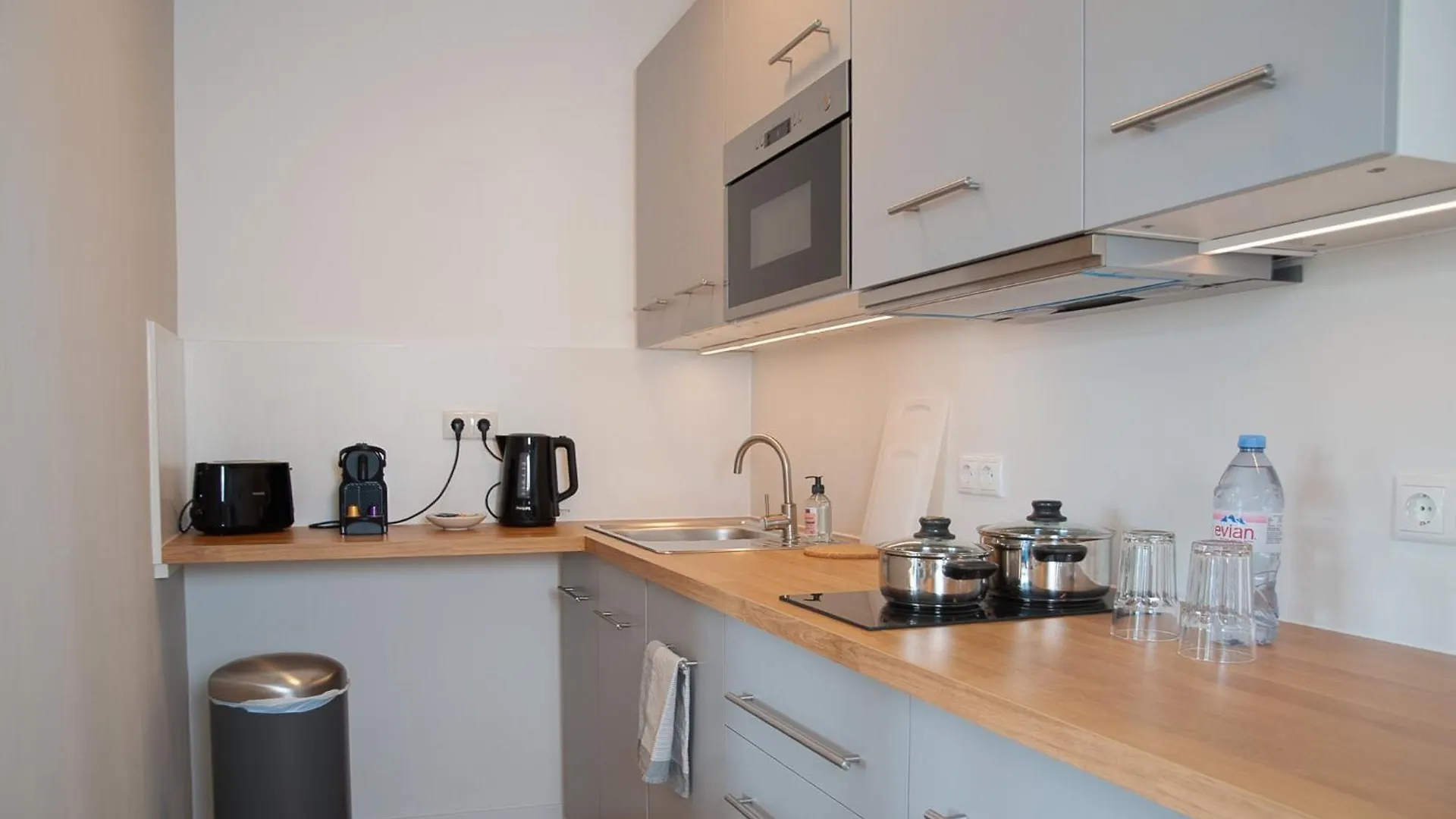 Modernes Studio Apartment Berlin Mitte 37M2 - U-Bahn Leopoldplatz By Rooms Berlin Tyskland